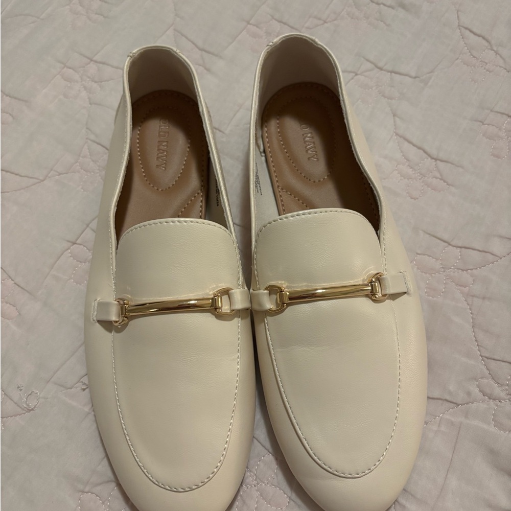 Old Navy Cream Loafers with Gold Accent